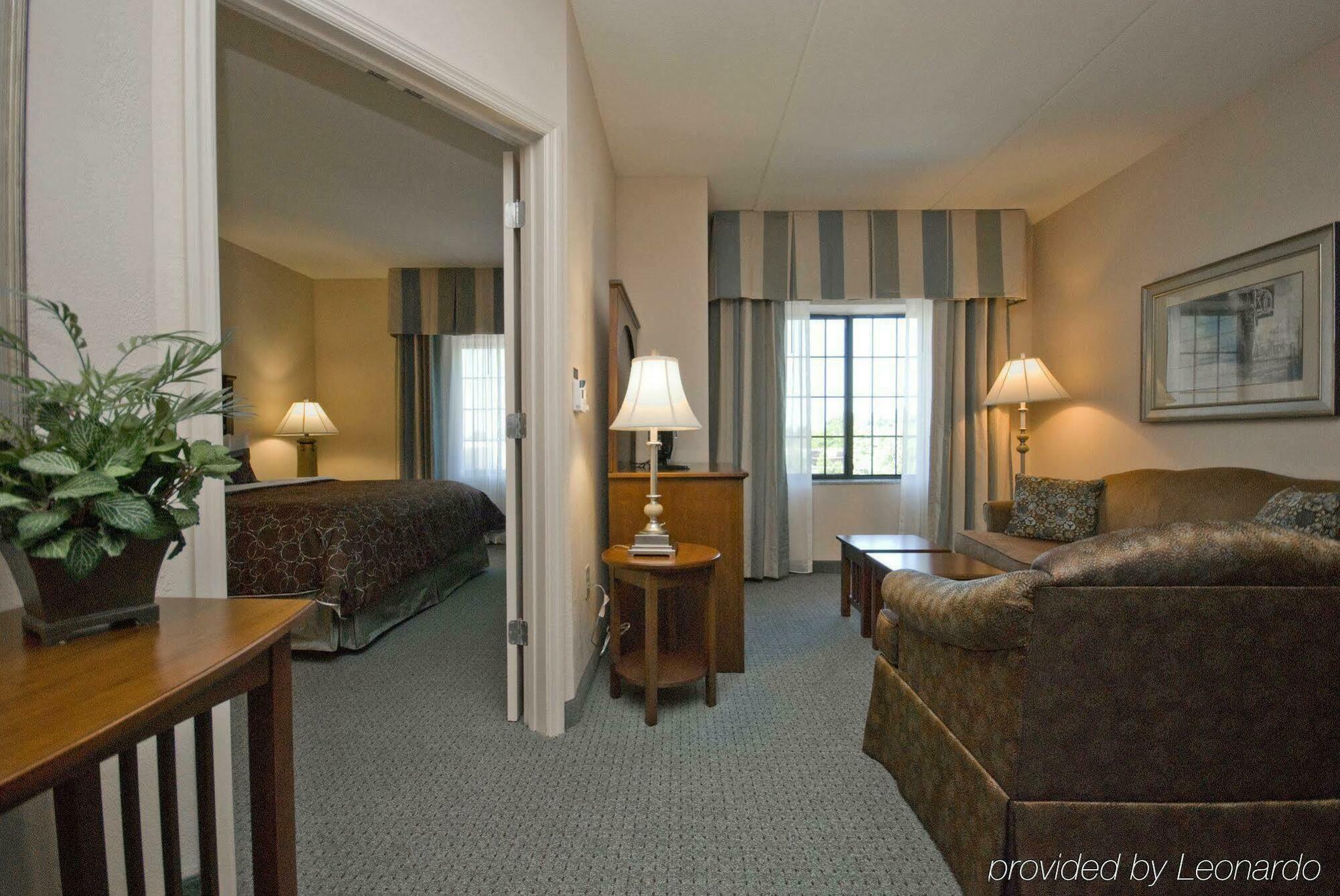 สเตย์บริดจ์ สวีท วิลมิงตัน - แบรนดีไวน์ แวลเลย์ Hotel Glen Mills ภายนอก รูปภาพ