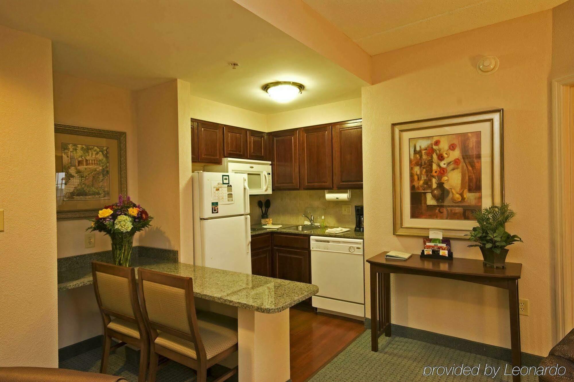 สเตย์บริดจ์ สวีท วิลมิงตัน - แบรนดีไวน์ แวลเลย์ Hotel Glen Mills ภายนอก รูปภาพ